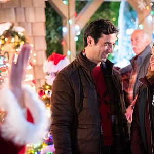 Fotoğraf A Glenbrooke Christmas