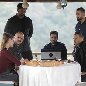 Fotoğraf Eşkıya Dünyaya Hükümdar Olmaz