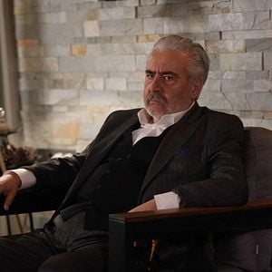 Fotoğraf Eşkıya Dünyaya Hükümdar Olmaz