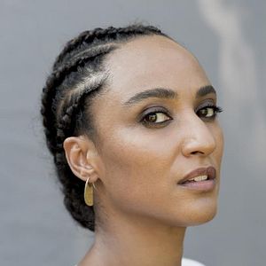 Fotoğraf Esther Elisha