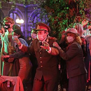 Fotoğraf Babardeală cu buclucsau porno balamuc