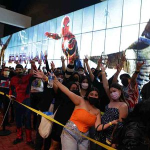 Fotoğraf Örümcek-Adam Eve Dönüş Yok