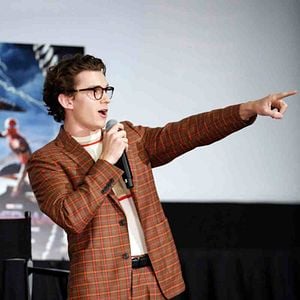 Fotoğraf Tom Holland