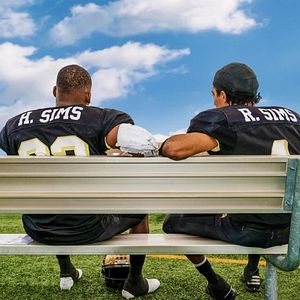 Fotoğraf Under The Stadium Lights