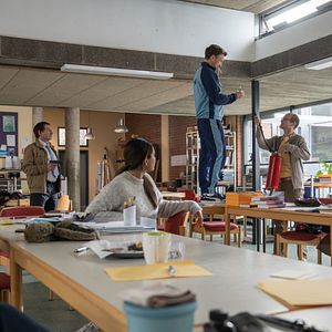 Fotoğraf Eingeschlossene Gesellschaft