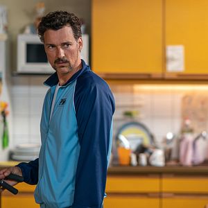 Fotoğraf Eingeschlossene Gesellschaft