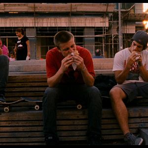 Fotoğraf Yitik Gençlik