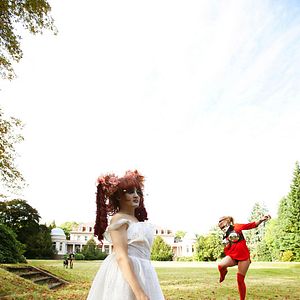 Fotoğraf One Zero One - Die Geschichte von Cybersissy & BayBjane