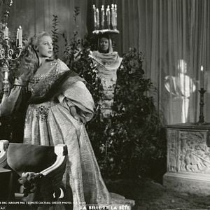 Fotoğraf Güzel ve Çirkin