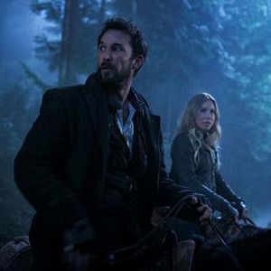 Fotoğraf Falling Skies