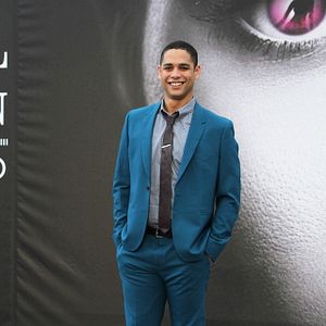 Fotoğraf Charlie Barnett