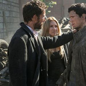 Fotoğraf Falling Skies