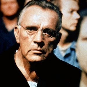 Fotoğraf Bin Dokuz Yüz Seksen Dört