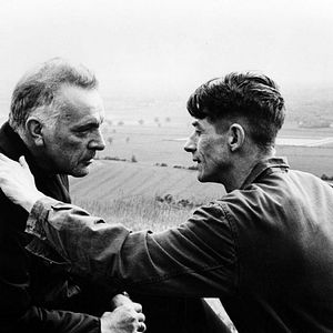 Fotoğraf Bin Dokuz Yüz Seksen Dört