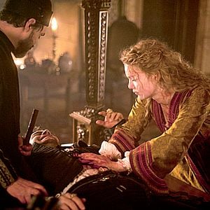 Fotoğraf Holliday Grainger