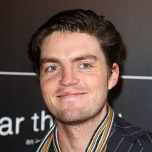 Fotoğraf Tom Burke