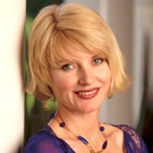 Fotoğraf Beth Broderick