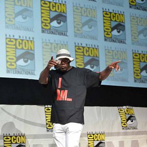 Fotoğraf Kaptan Amerika: Kış Askeri