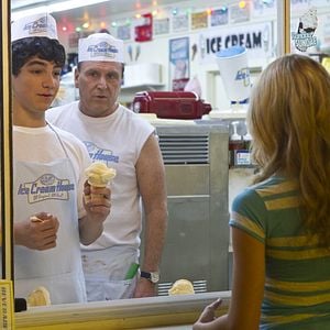 Fotoğraf Halston Sage