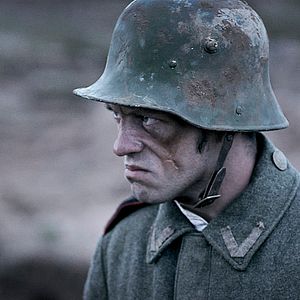 Fotoğraf Forbidden Ground