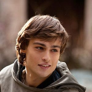 Fotoğraf Douglas Booth