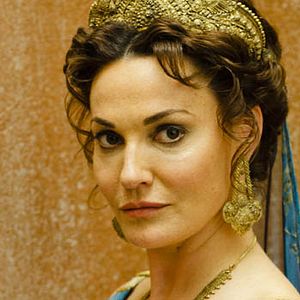 Fotoğraf Sarah Parish