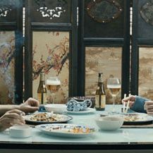 Fotoğraf Bükreş'e Gece Çöktüğünde ya da Metabolizma