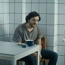 Fotoğraf Bükreş'e Gece Çöktüğünde ya da Metabolizma