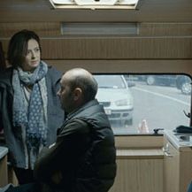 Fotoğraf Bükreş'e Gece Çöktüğünde ya da Metabolizma