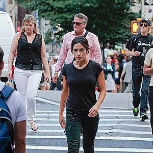 Fotoğraf Sarah Shahi