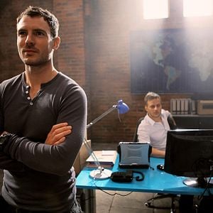 Fotoğraf Crossing Lines