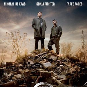 Fotoğraf Kvinden I buret