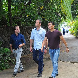 Fotoğraf Alex O'Loughlin