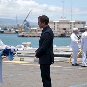 Fotoğraf Alex O'Loughlin