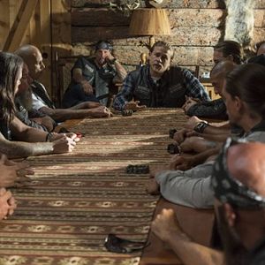 Fotoğraf Charlie Hunnam