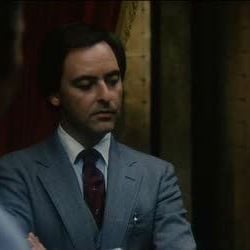 Fotoğraf Lookin' to Get Out