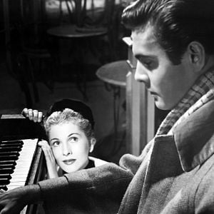 Fotoğraf Louis Jourdan