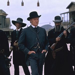 Fotoğraf Hızlı ve Ölü