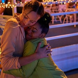 Fotoğraf Tall Girl 2