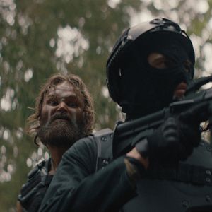 Fotoğraf Last Man Down