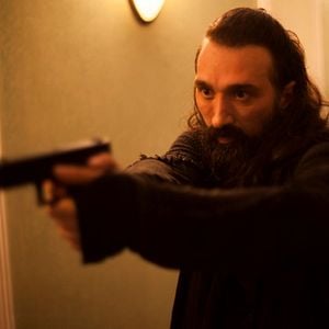 Fotoğraf Adanış: Kutsal Kavga