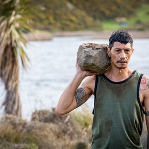 Fotoğraf Coming Home in the Dark