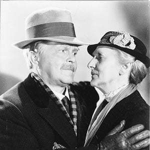 Fotoğraf Make Way for Tomorrow