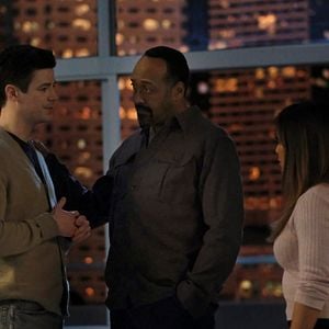 Fotoğraf Grant Gustin