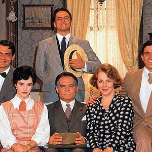 Fotoğraf Éramos Seis