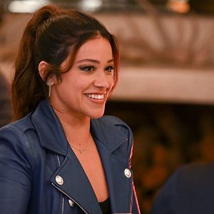 Fotoğraf Gina Rodriguez