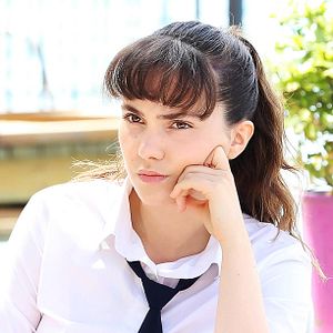 Fotoğraf Üç Kız Kardeş