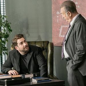 Fotoğraf Camdaki Kız