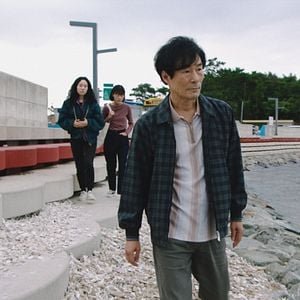 Fotoğraf Retour à Séoul