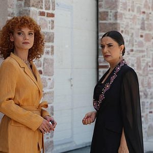 Fotoğraf Üç Kız Kardeş